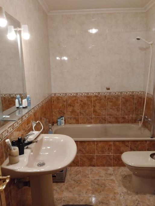 Alba De Tormes Salamanca Piso De 2 Habitaciones 3 Camas Exterior foto